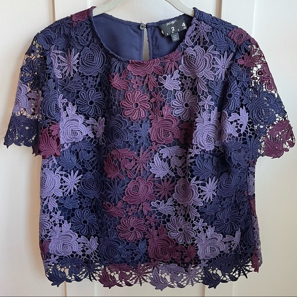 Lord & Taylor 424 Fifth Chemical Lace Embroidered Floral Top - Picture 2 of 10